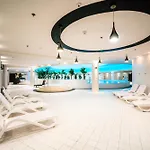 Apartment Hanza Pionier 2 I Balkon & Pool Parking By Stayly